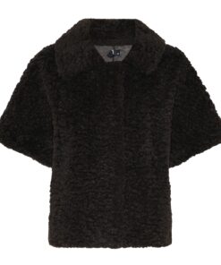 Alternative view of Mauna vest